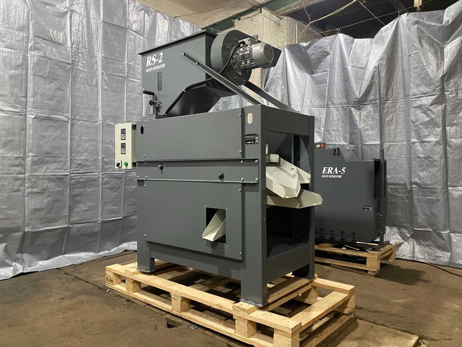 Машина за почистване на зърно, Въздушно-решетъчен сепаратор RS