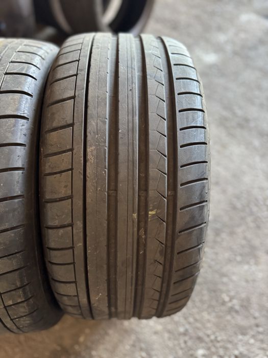 255/45/17 DUNLOP , set in stare foarte buna !