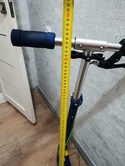 Продам Самокат б/у