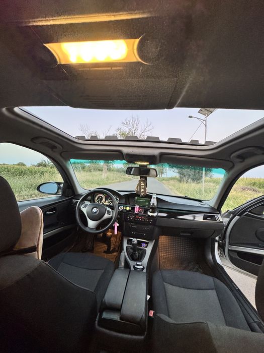BMW E90 318i 2.0 Benzină • 2007 • Îngrijit