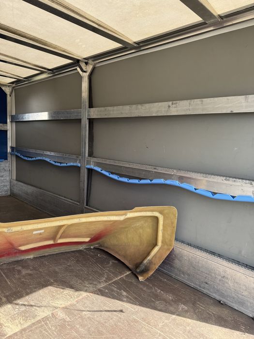 Алуминиева Каросерия с Падащ Борд от Iveco Daily