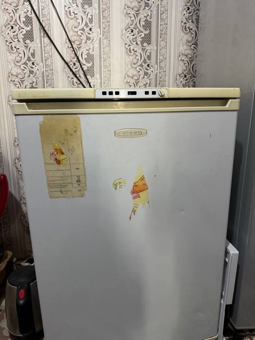 Холодилник  бирюса