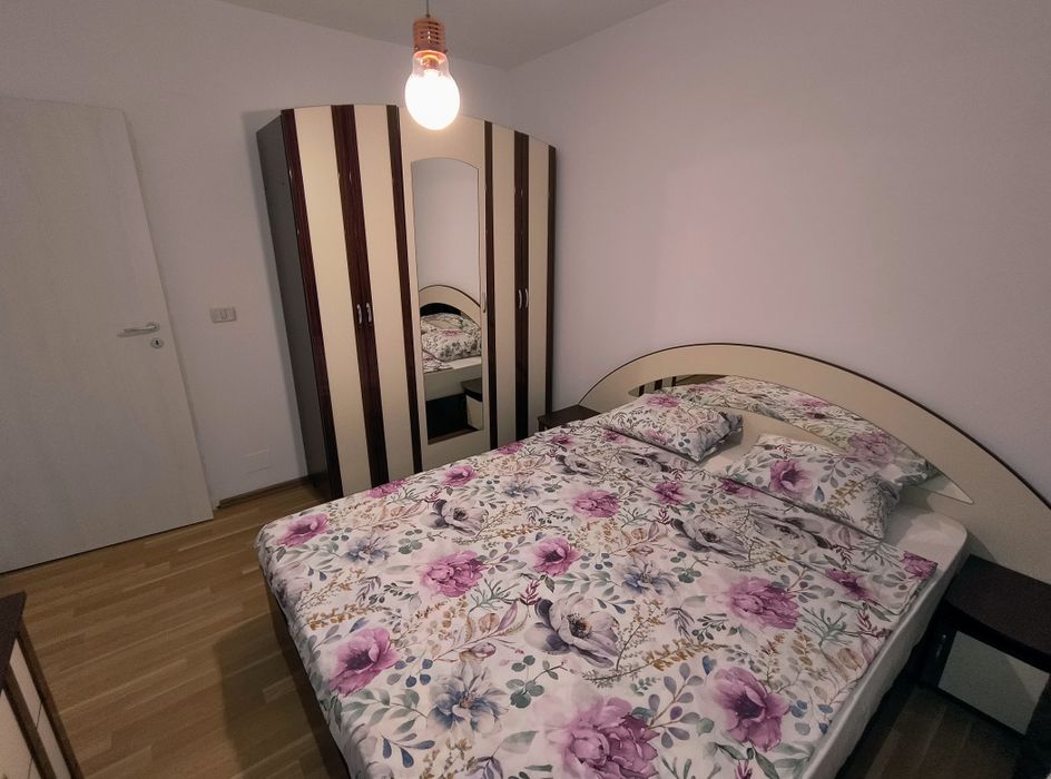 Închiriez apartament 2 camere