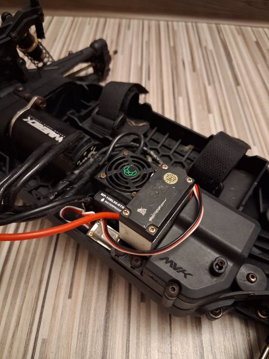 Automodel Maverick scara 1;8