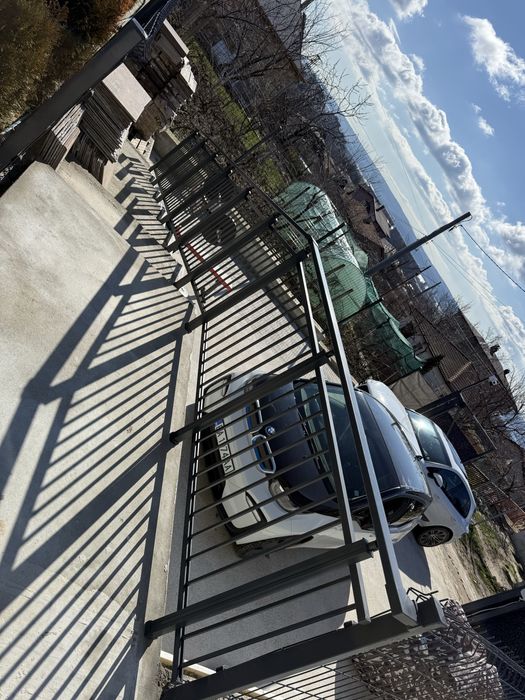 Алуминиеви и стъклени парапети с Експресен монтаж