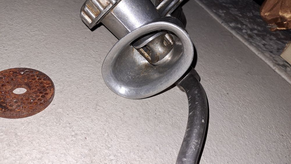 Мясорубка сотилади