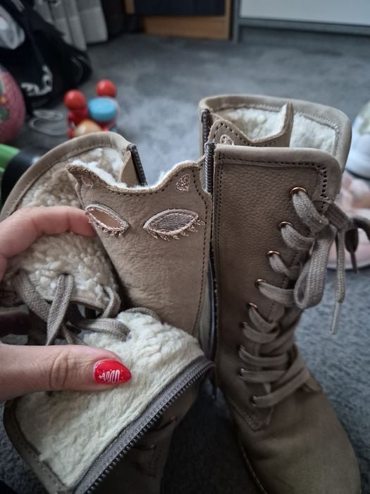 Обувки за момиче, ботуши, маратонки ест кожа 25 номер