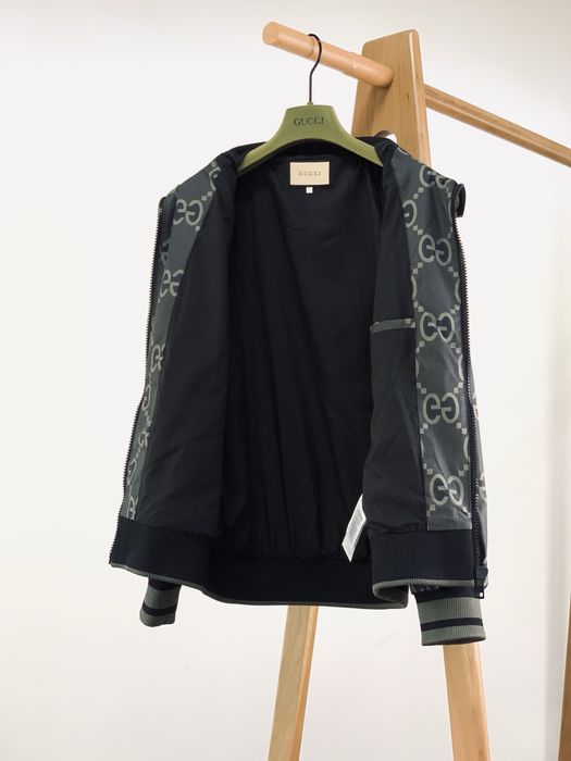 Geaca Gucci , calitate premium , pe comanda , noua , XL