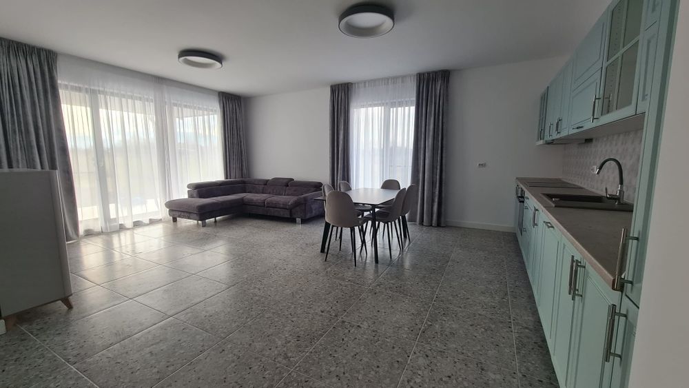 Casa de vanzare în Carpinis Tarlungeni