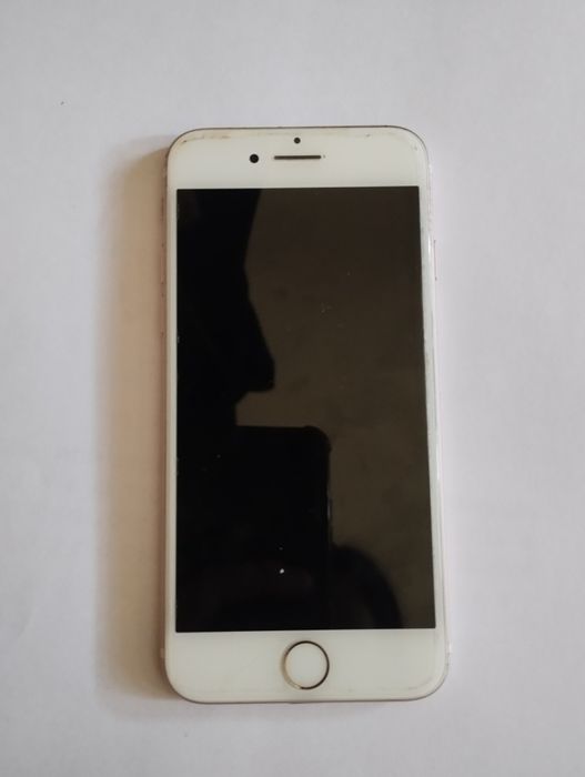 Обменяю телефоны. Либо на запчасти