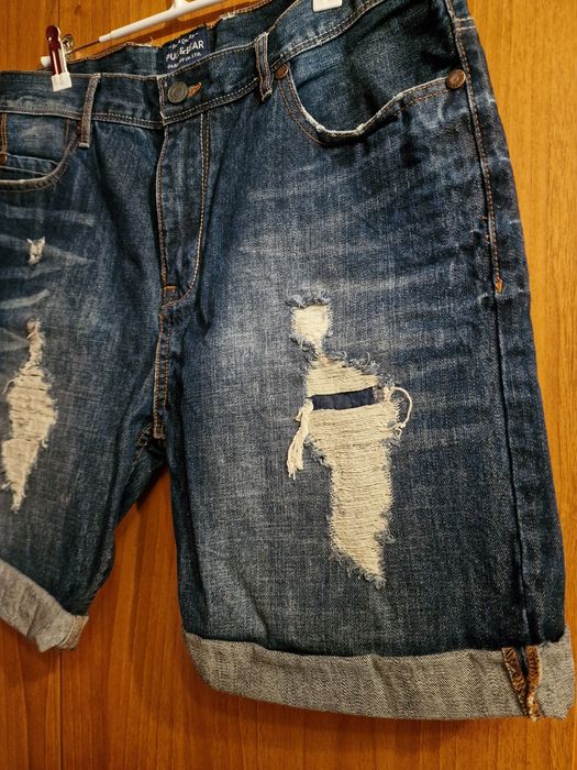 Pantaloni scurti Pull&bear NOI