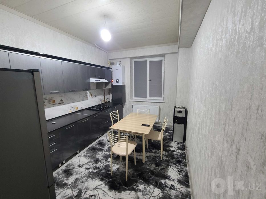 Arenda lux kvartira 2xonalik.xamma sharoiti bor