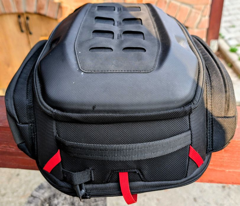 Vând Geantă pt. rezervor SW Motech PRO Sport. 12L-17L