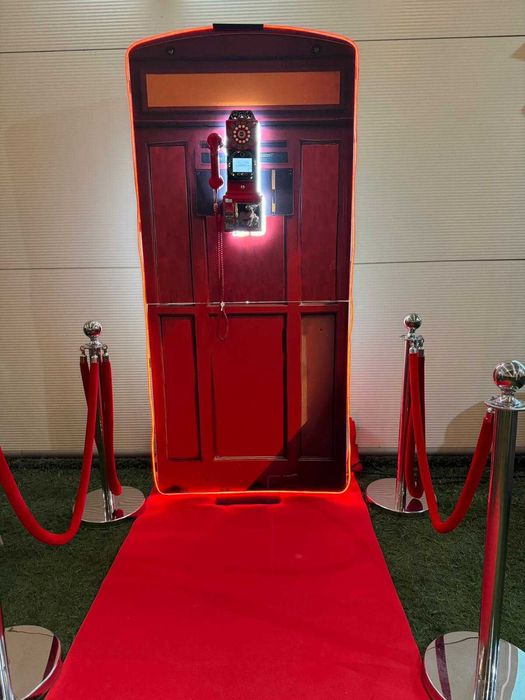 Audio Guestbook, cabină foto, platformă 360, glambot nuntă/botez/majorat