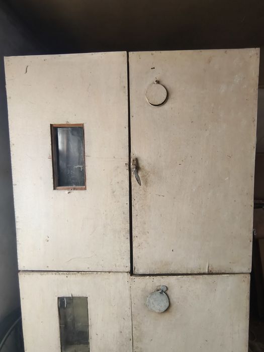 Инкубатор для 2 200 яиц