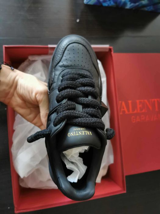 Valentino Garavani One Stud Маратонки 38-ми номер, НАЛИЧНИ