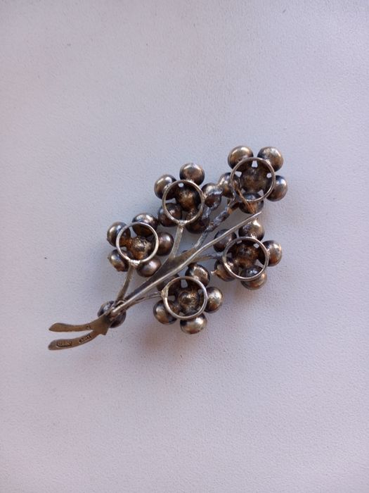 Продам броши времен СССР