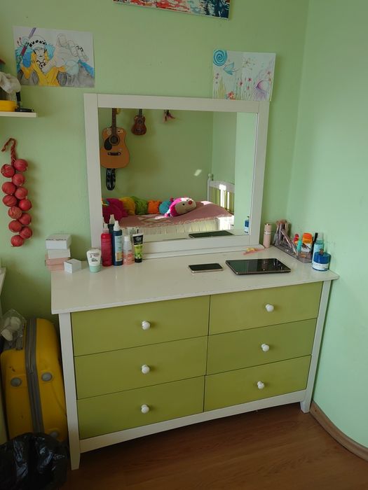 Продам комплект детской мебели. Производство Малайзия.