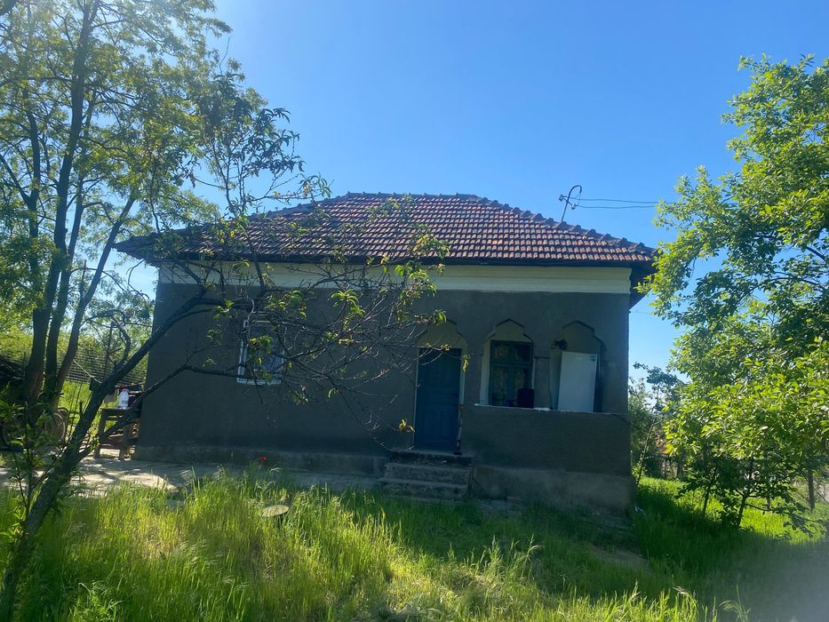Casa de vânzare jud MH