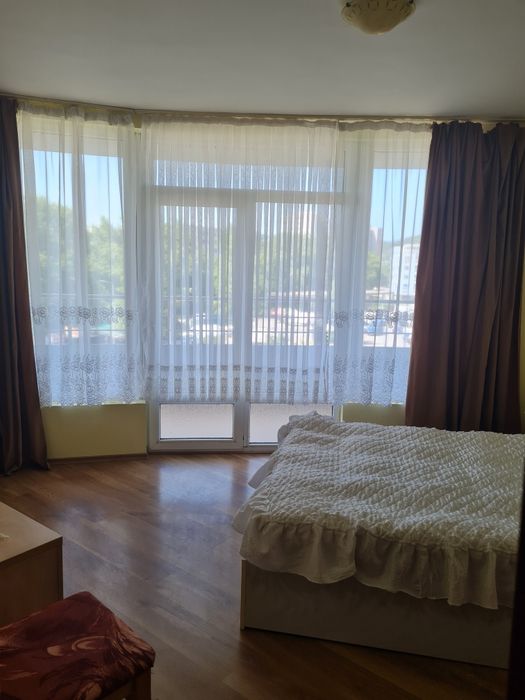 Дава се под наем Едностаен апартамент в Благоевград, Идеален център - 54 кв.м за 255 € - Снимка #3