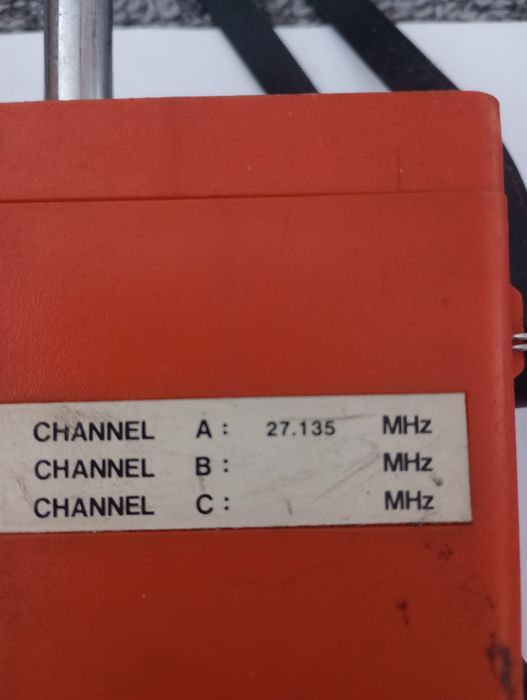 Vând Transmițător radio walkie-talkie Handic 31