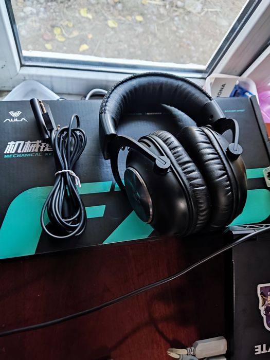 наушники Logitech G Pro