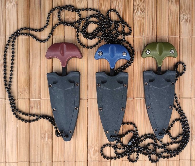 Малко ножче за носене на врата /ударна кама/