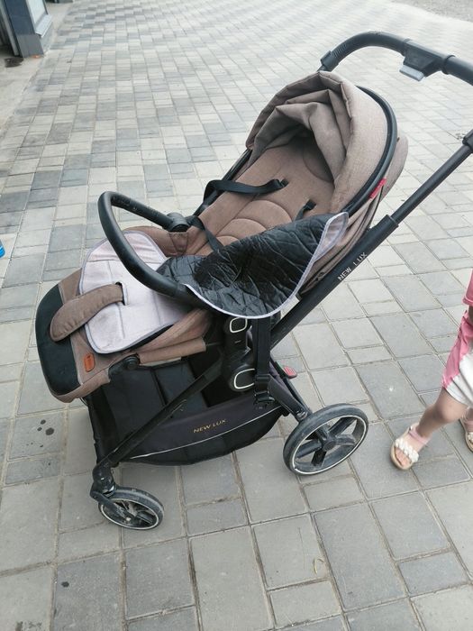 Коляска прогулочная New lux беж.