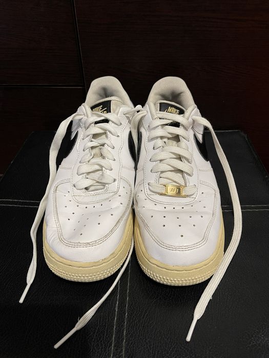 Nike Air Force 1 albi – mărimea 40, stare foarte bună