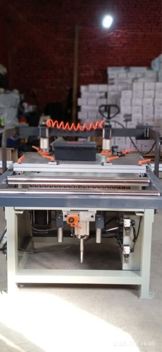 Сверлильно-присадочный станок