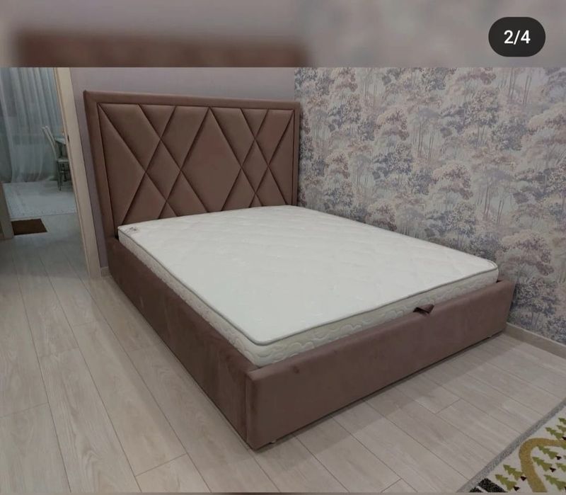 Продам кровать с матрасом