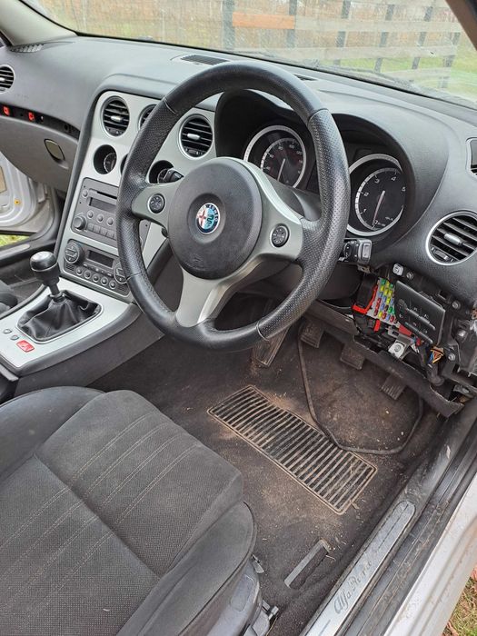 Dezmembrez Alfa Romeo 159 2.0 jtdm