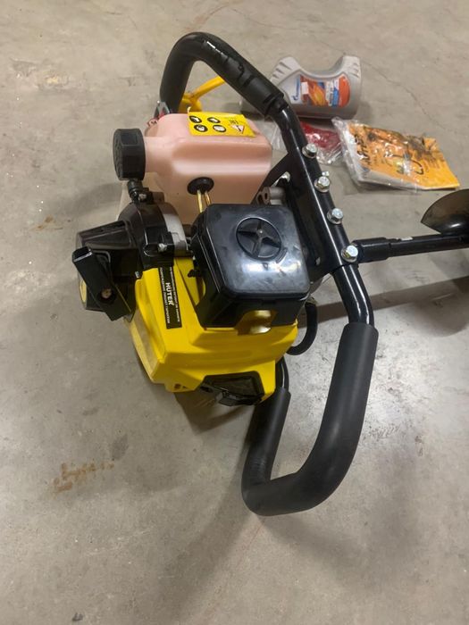 Продам мотобур Huter GGD 62