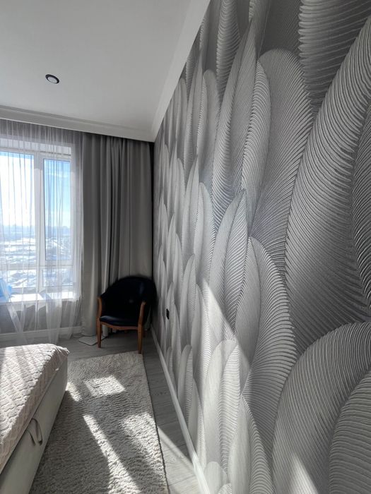 Поклейка обоев!