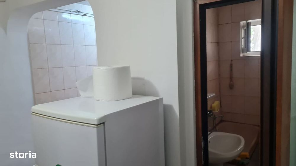 G.Enescu-Piata Mica-Apartament 2 camere, balcon, mobilat,58000E.