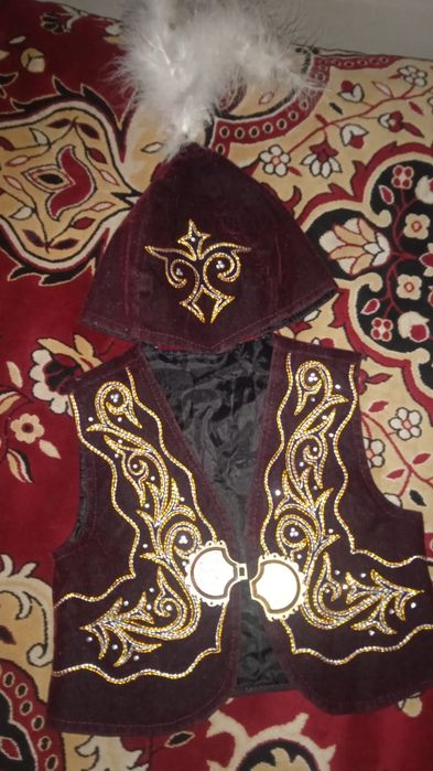 Продам жакет для девочки