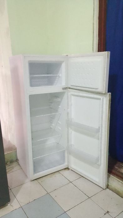 Халаделник сотилади срочна