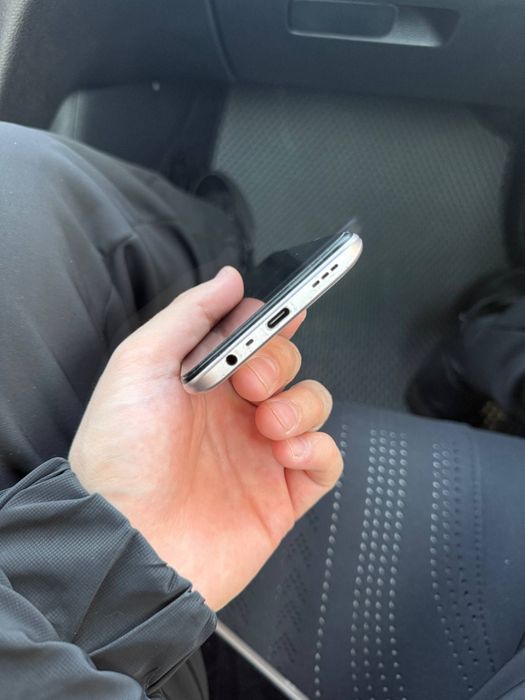 Продам OPPO A5 2020