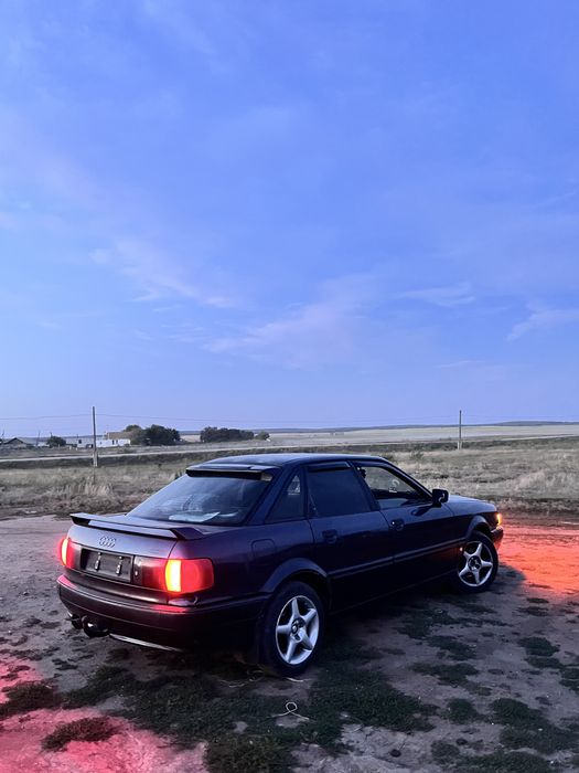 Продам Audi 80 инжектор