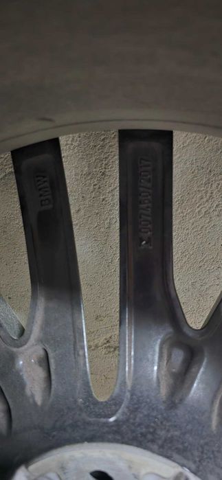 Оригинална BMW джанта Style 742M 22" 11J ET14 X5 G05 X6 G06 X7 G07