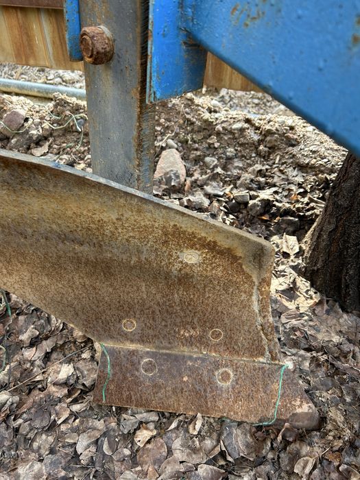 Плуг 3 корпус Сока……