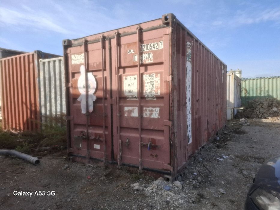 Продам срочно морской  контейнер  40 тоник