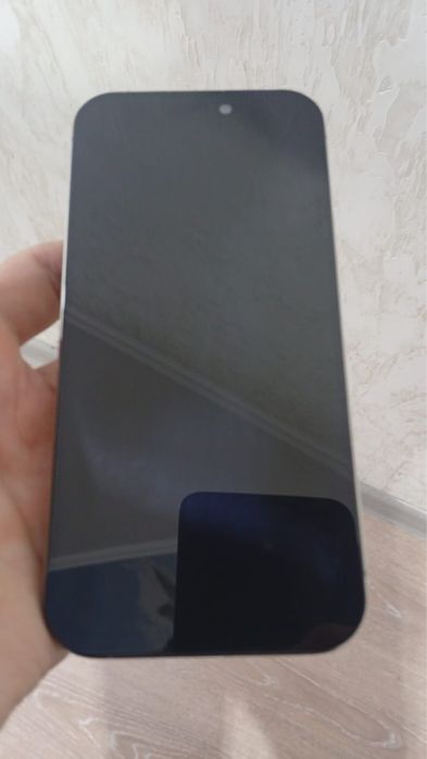 Продам б/у iPhone 15 Pro