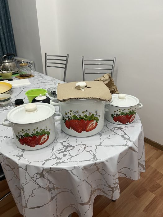 Набор кастрюли белый