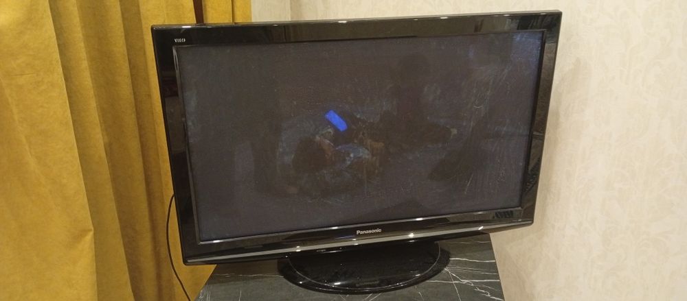 Телевизор плазменный Panasonic