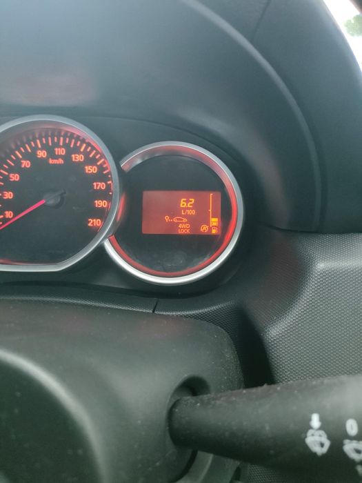 Dacia Duster 4x4 benzina motor Nissan 2017