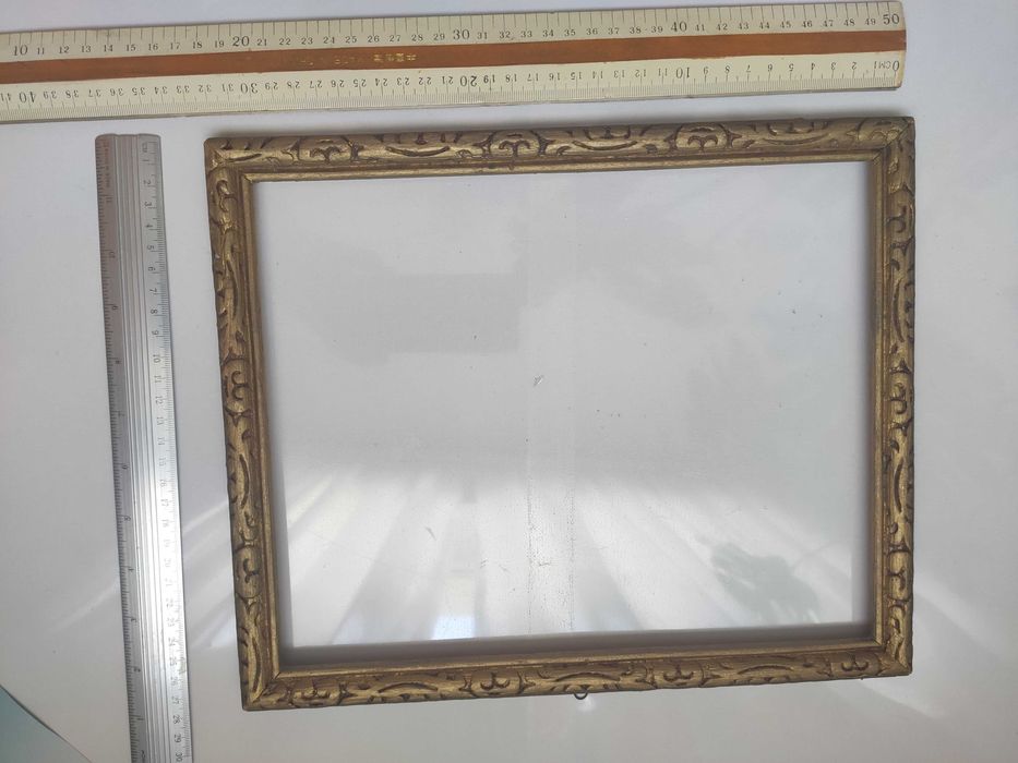 Rama decorativa veche aurie