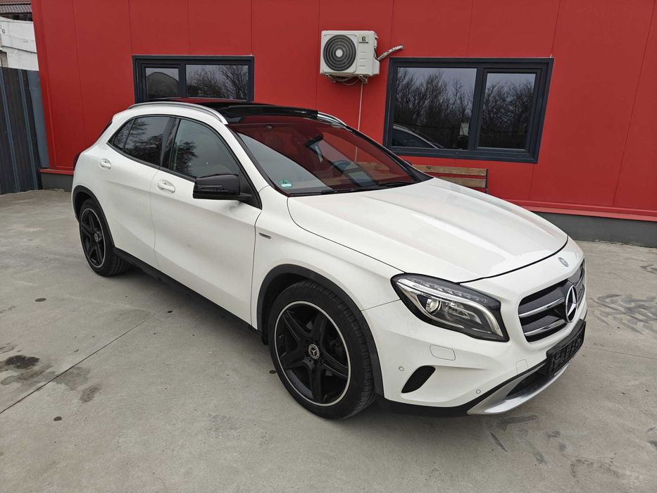 Mercedes Gla 220 4Matic Automat Edition1 Panoramic