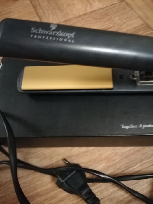 Утюжок для волос