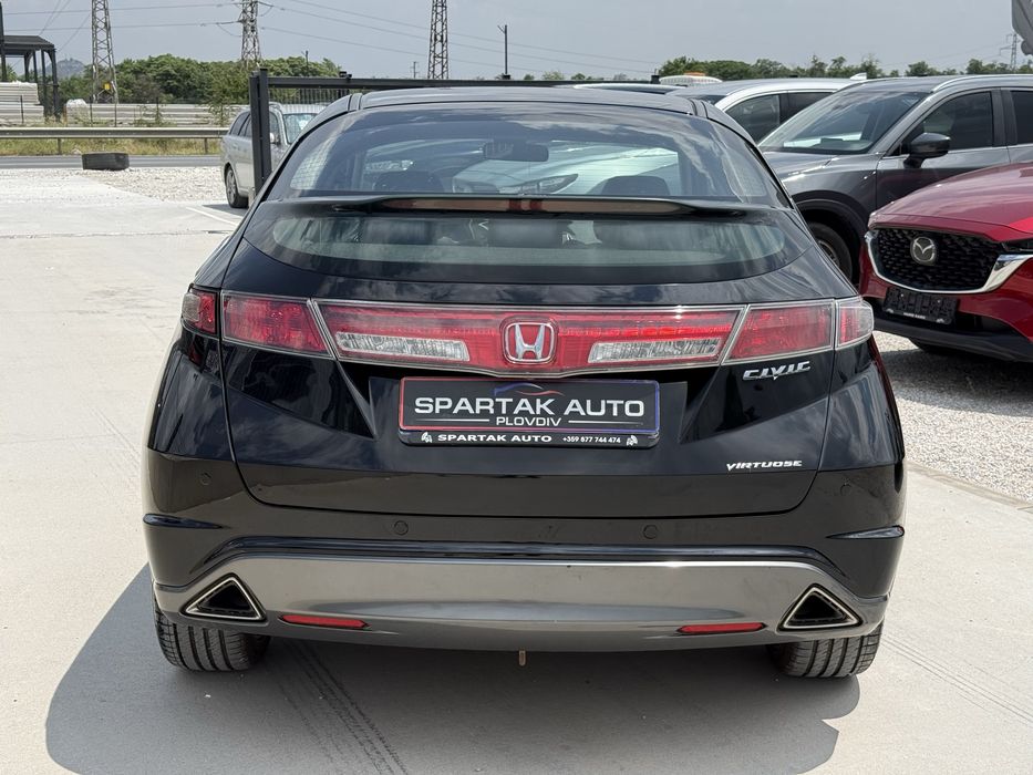 Honda Civic 2.2D* FACE* 2011г* РЪЧКА* Топ Състояние* СЕРВИЗНА*